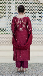 Zoya - Image 4